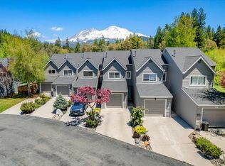 1416 Kingston Rd, Mount Shasta, CA 96067