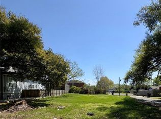 2701 Jackson Blvd, Chalmette, LA 70043