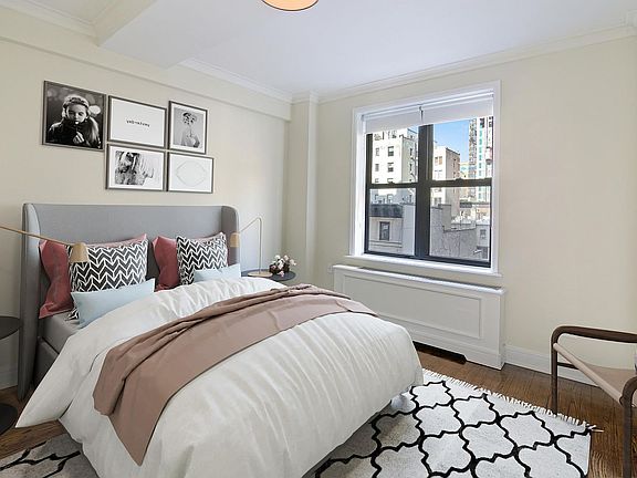 4th image of 210 W 70th St APT 602