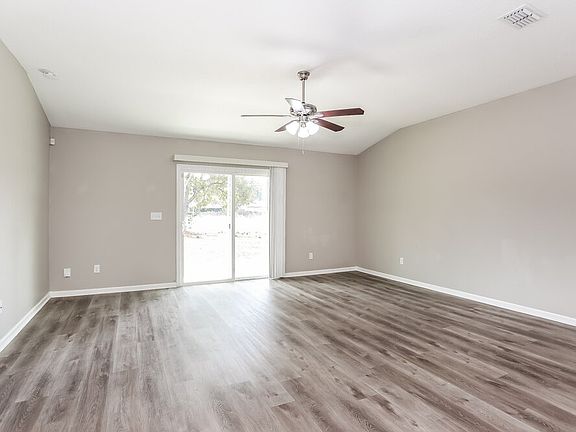 4th image of 8754 Kaye Ln