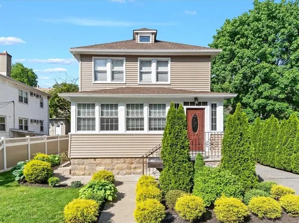 72 Ashland Street, New Rochelle, NY 10801