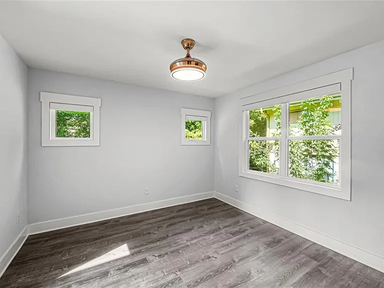 3476 Alison Dr — Photo 14