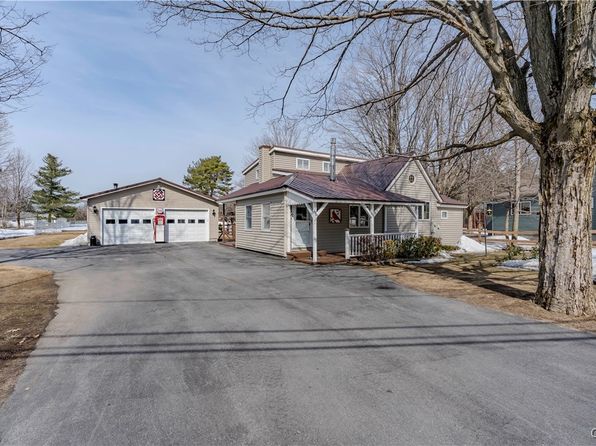 29721 Burnup Rd, Black River, NY 13612
