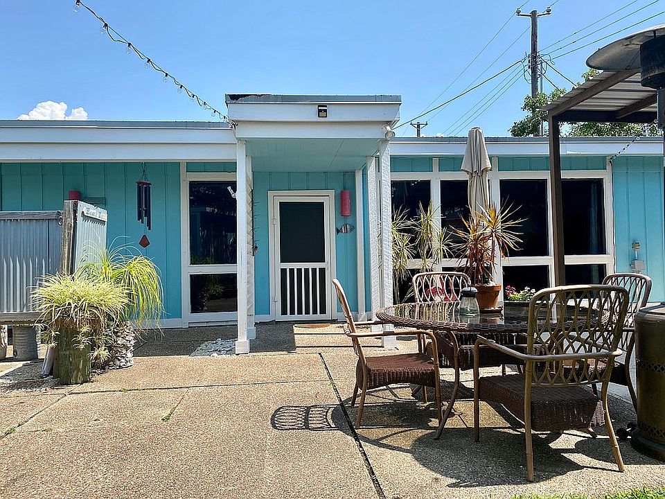 Beautiful Beach House FSBO