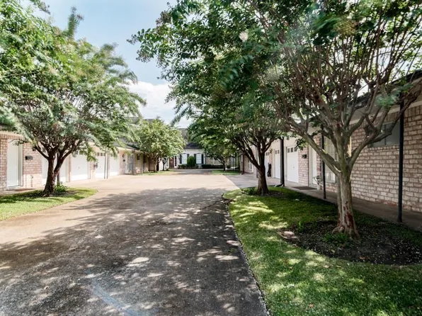 5629 Winsome Ln, Houston, TX 77057
