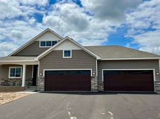 1728 Bobcat Way, New Richmond, WI 54017
