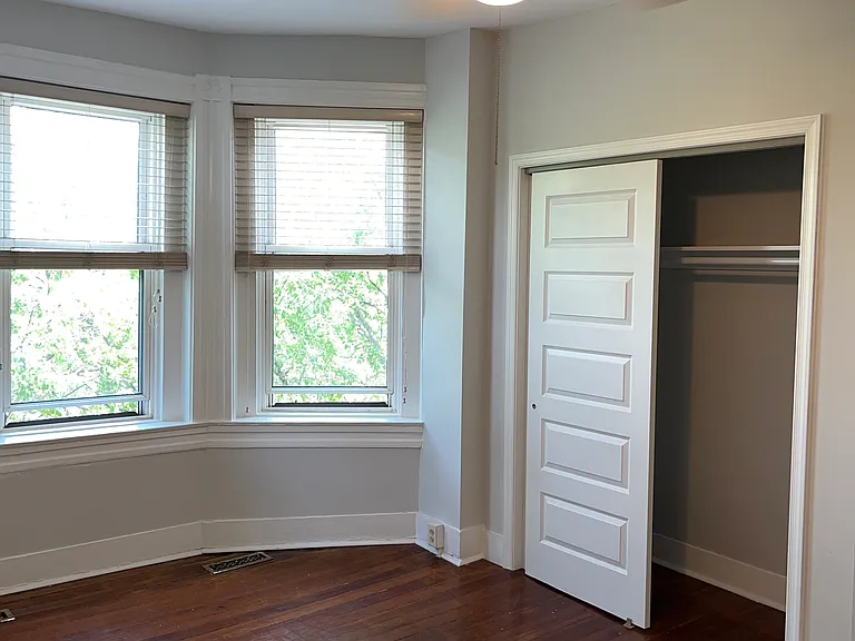 2646 N Charles St — Photo 1