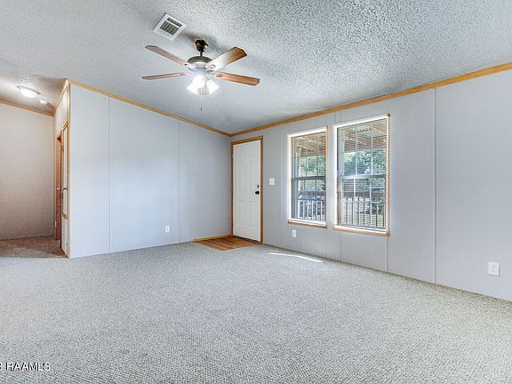 5th image of 1054 Dennis Dr
