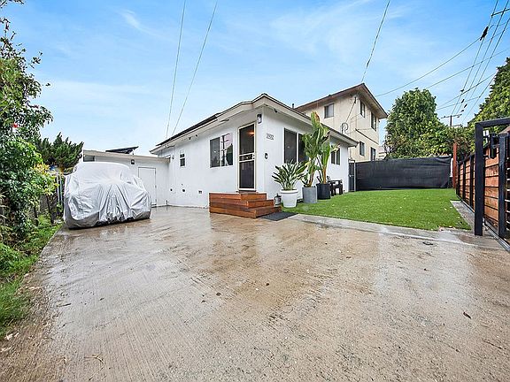 2nd image of 1932 W Avenue 30