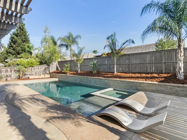 2564 Summerland Way, Roseville, CA 95747