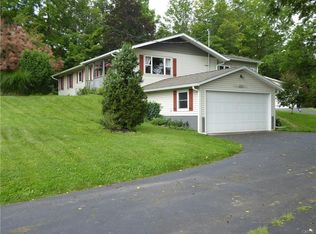 7835 W Dead Creek Rd, Baldwinsville, NY 13027