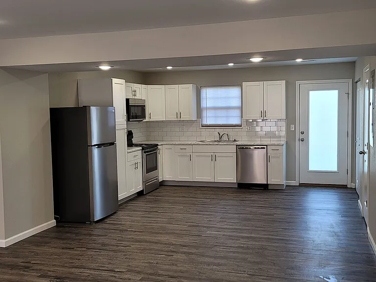 Hummingbird Heights — Photo 19