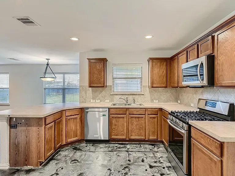 177 Flagstone Trl — Photo 38