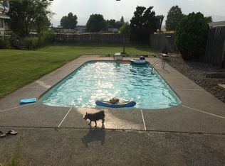 699 Riverside Dr, Omak, WA 98841