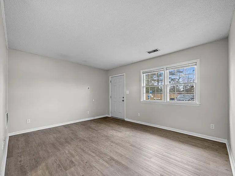 21 Sophia Dr #A — Photo 3