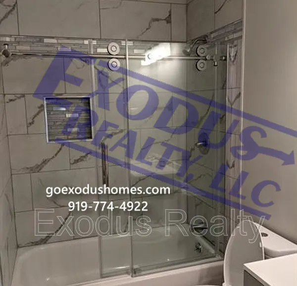 5812 Shenandoah Dr — Photo 7