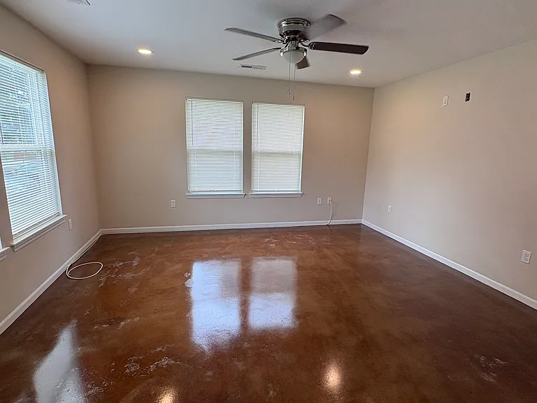 17202 Cerrito Dr — Photo 20