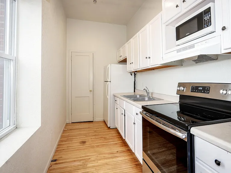 409 Vermillion St #2 — Photo 1