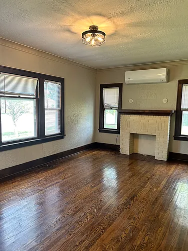 1502 Peck St #1 Photo 1