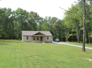 219 Deer Cir, Estill Springs, TN 37330
