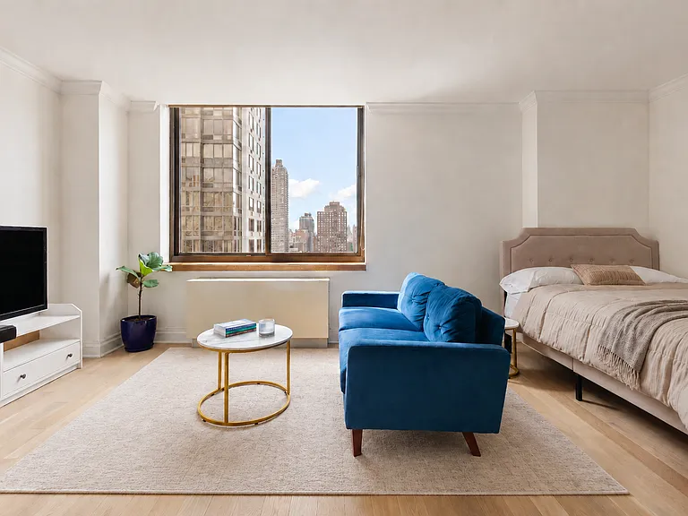 400 E 90th St #20C — Photo 1