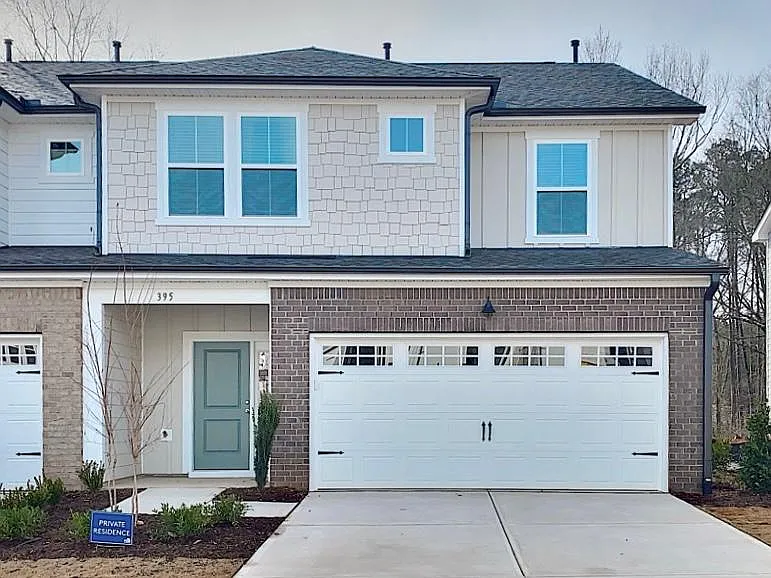 395 Glen Clova Dr
