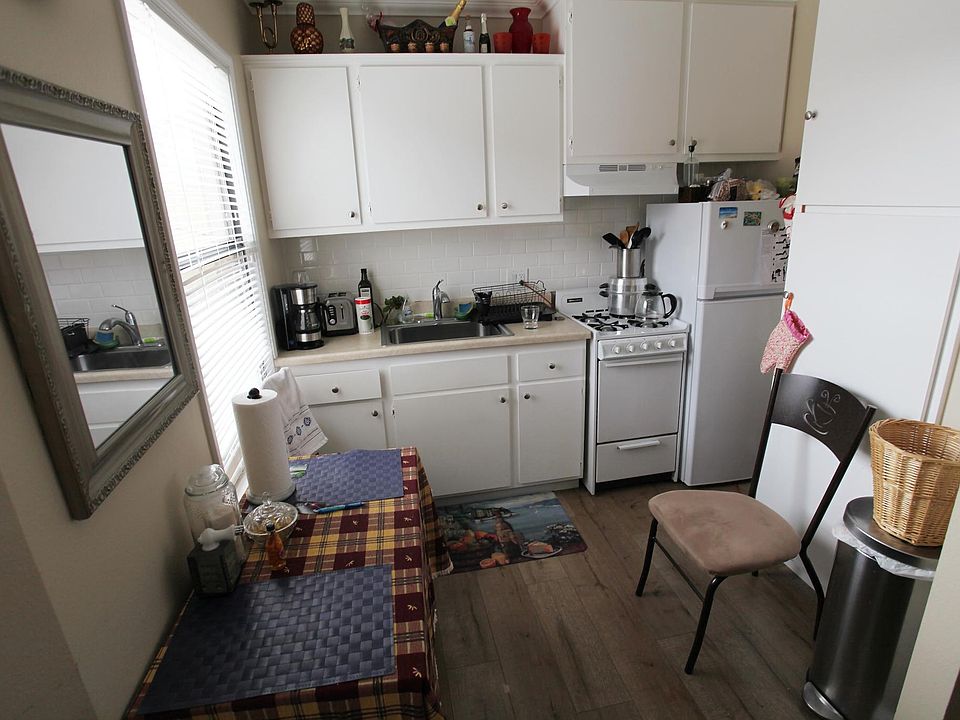 2nd image of 1311 Sartori Ave APT 3