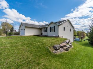 817 Waldo St, Baraboo, WI 53913