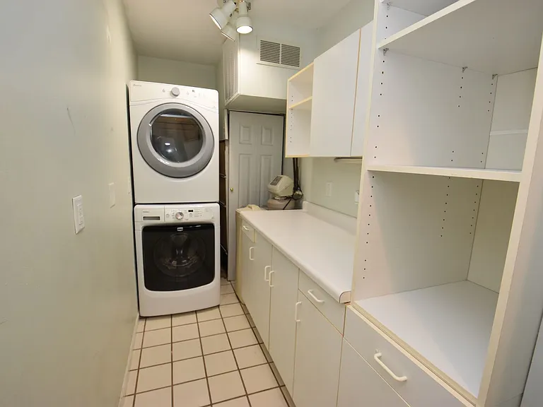 54579 Whispering Oak Dr — Photo 18