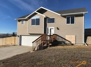 1511 Degeest Dr, Rapid City, SD 57703