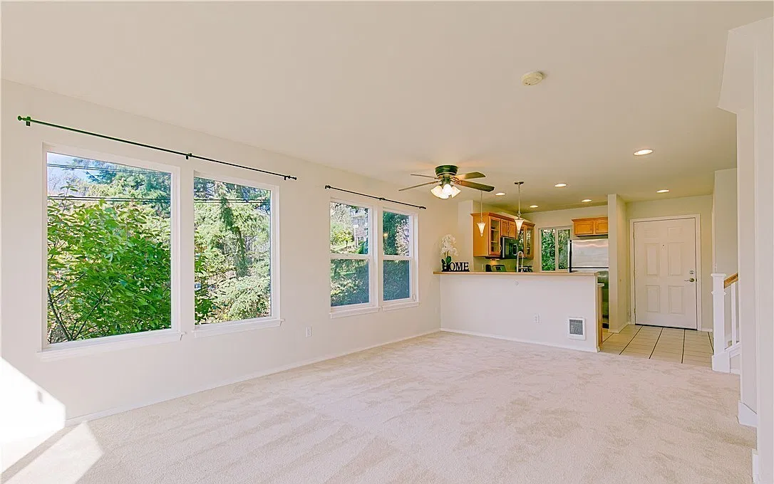 2 bed, 1240 sqft, $2,625 — Photo 2