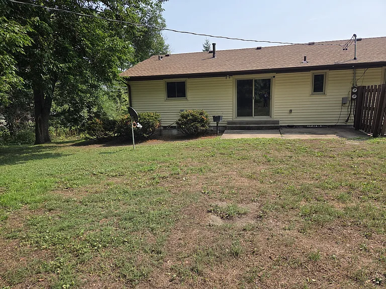 5800 W Old Shakopee Rd — Photo 15