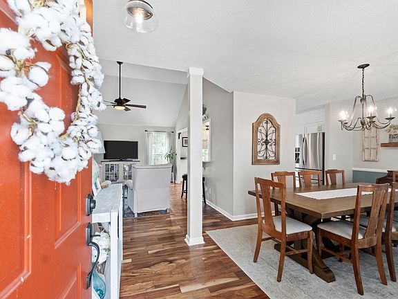 4th image of 3350 Lahna Ct