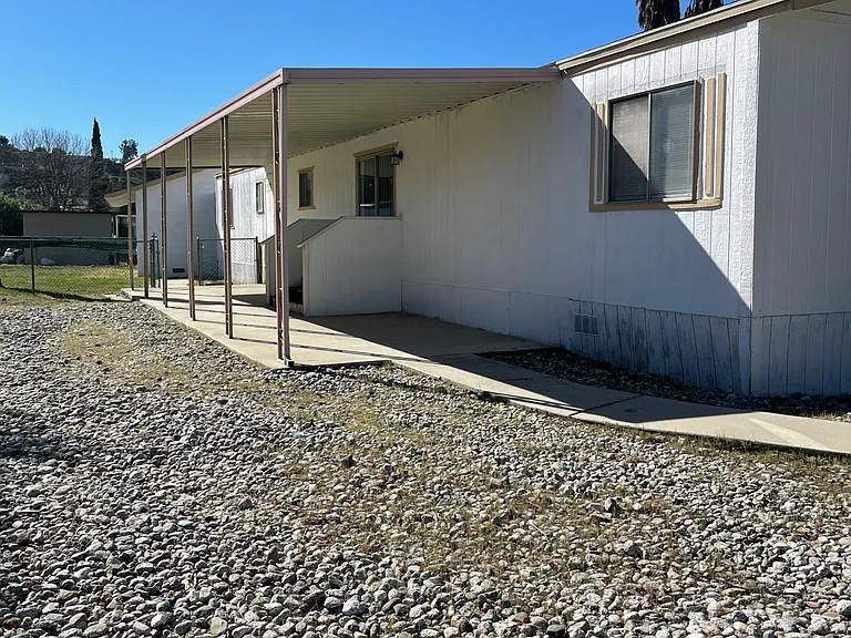 44717 Miller Way — Photo 4