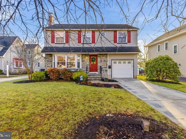 656 E Greenman Rd, Haddonfield, NJ 08033