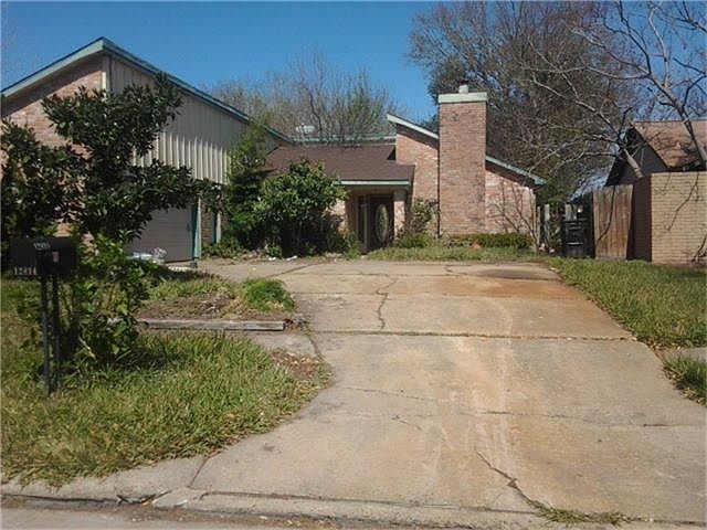 1st image of 12814 Carvel Ln