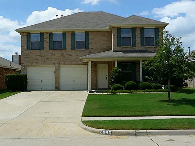 1st image of 2840 Park Place Dr