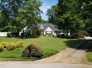 5244 Lanton Cir, Gainesville, GA 30504