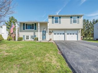 6009 Deersprings Rd, Cicero, NY 13039