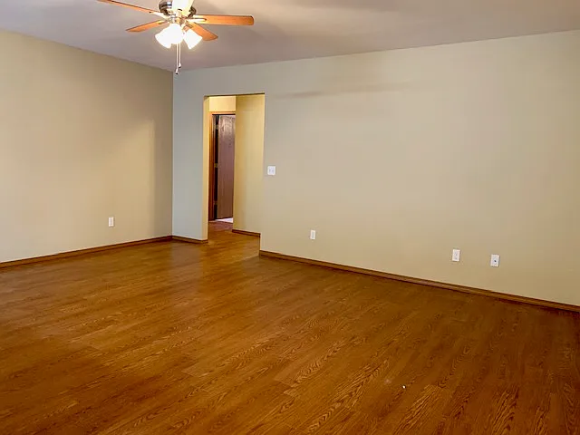 4207 SW Broadstone Avenue - 2 — Photo 3