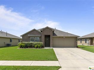 318 Foxglove Dr, Hutto, TX 78634