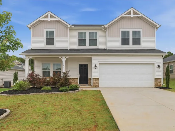 505 Water Gap Dr, Pelzer, SC 29669