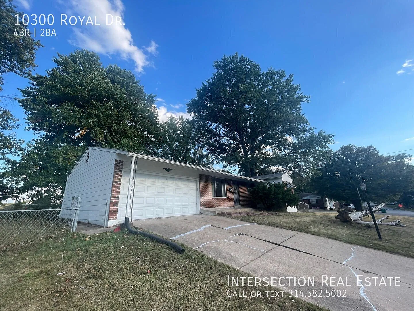Spacious 4Bed/2Bath With Lots of Great Updates! — Photo 3