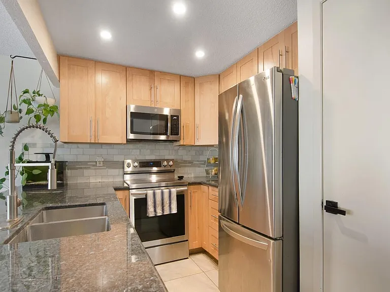 11681 Village Place Dr #257 — Photo 11