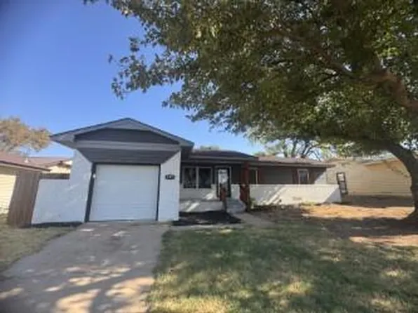 107 Florence Dr, Cordell, OK 73632