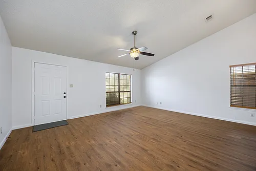 4504 Keys Dr Photo 1