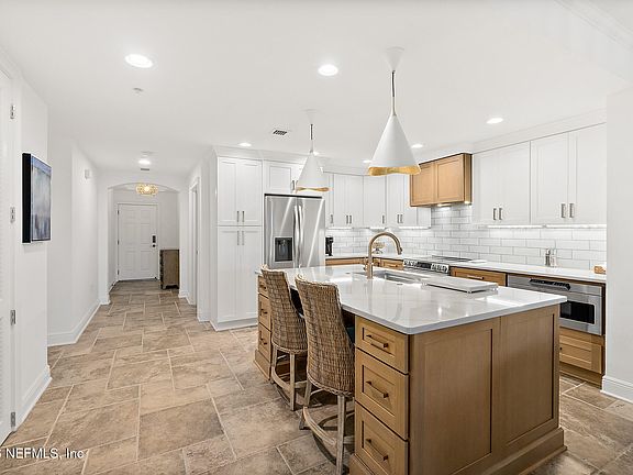4th image of 146 PALM COAST RESORT Boulevard #409
