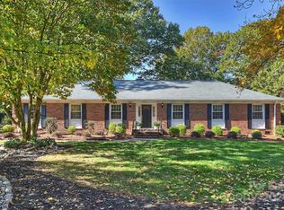 6330 Owenby Ct, Charlotte, NC 28270