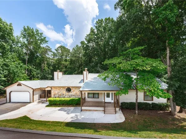 1929 Sharon Rd, Cumming, GA 30041