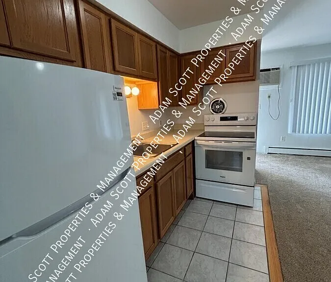 217 W Main St #18 — Photo 2